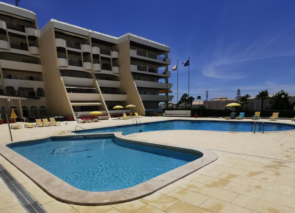 Apartamento T2 Palmeira Galé Guia  Extérieur photo