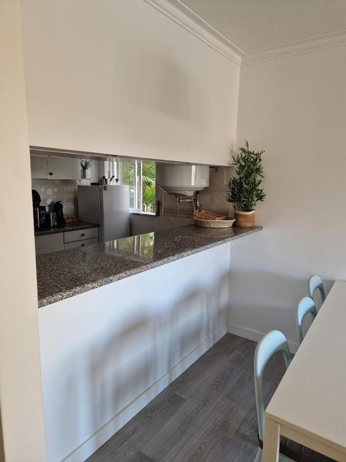 Apartamento T2 Palmeira Galé Guia  Extérieur photo